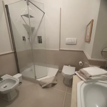 Tawn Luxury Apartman Bari