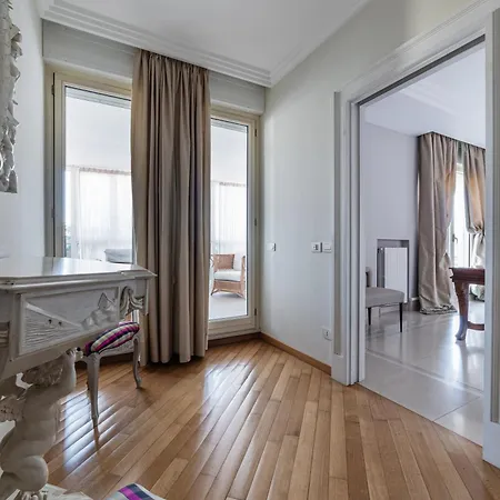 Tawn Luxury